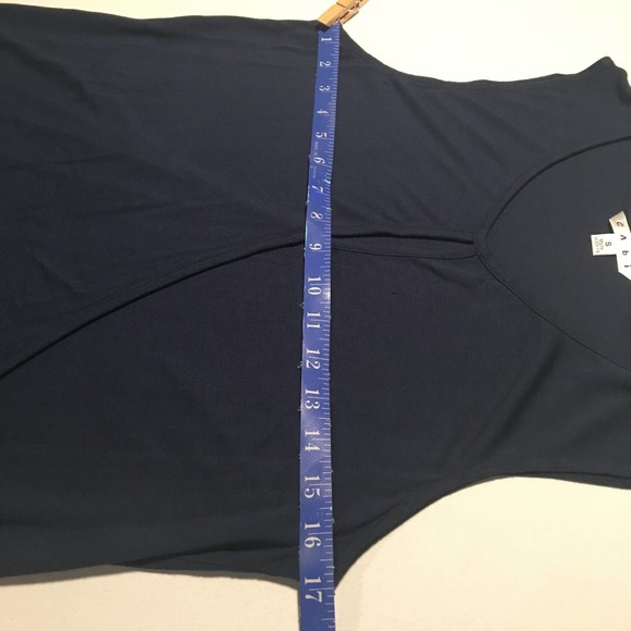 Cabi Keyhole Crossover Loose Fit Sleeveless Shirt - Picture 9 of 11